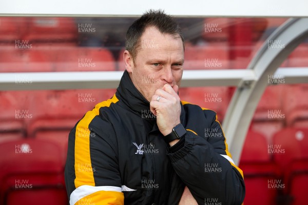 020219 - Grimsby Town v Newport County - Sky Bet League 2 -  Newport Manager Michael Flynn