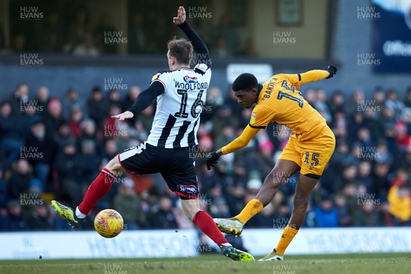 020219 - Grimsby Town v Newport County - Sky Bet League 2 -  Grimsby's Martyn Woolford block's the shot of Newport's Tyreeq Bakinson