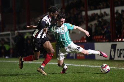 070323 - Grimsby Town v Newport County - Sky Bet League 2 - Calum Kavanagh of Newport County and Lichee Efete of Grimsby Town