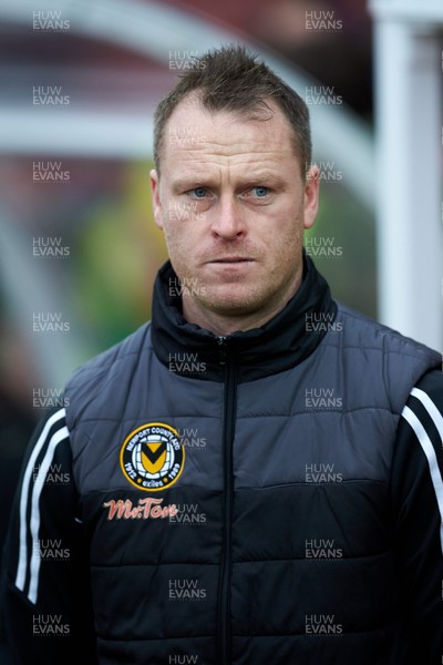 130118 - Grimsby Town v Newport County - Sky Bet League Two -  Newport Manager Mike Flynn