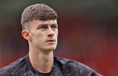 160825 - Grimsby Town v Newport County - Sky Bet League 2 - Joe Thomas of Newport
