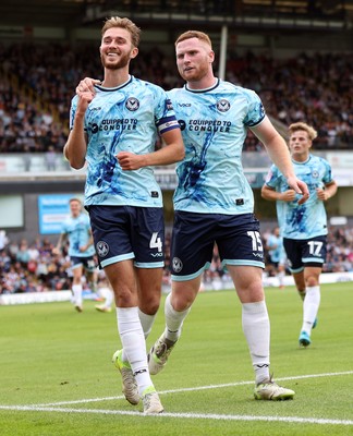 160825 - Grimsby Town v Newport County - Sky Bet League 2 - Matt Baker of Newport celebrates after scoring equaliser with Lee Jenkins of Newport