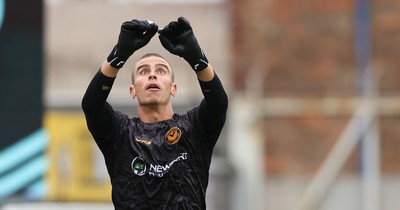 160825 - Grimsby Town v Newport County - Sky Bet League 2 - Goalkeeper Nik Tzanev of Newport