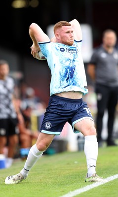 160825 - Grimsby Town v Newport County - Sky Bet League 2 - Lee Jenkins of Newport