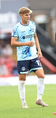 160825 - Grimsby Town v Newport County - Sky Bet League 2 - Tom Davies of Newport