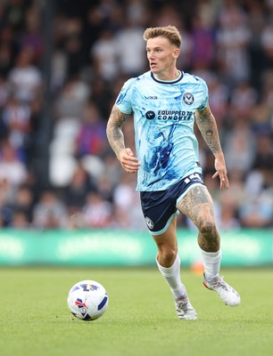 160825 - Grimsby Town v Newport County - Sky Bet League 2 - Kai Whitmore of Newport