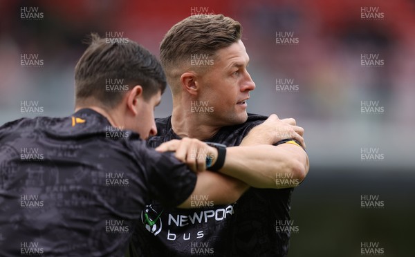 160825 - Grimsby Town v Newport County - Sky Bet League 2 - James Clarke of Newport