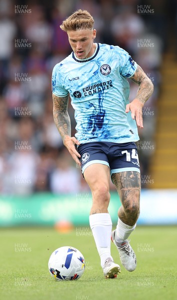 160825 - Grimsby Town v Newport County - Sky Bet League 2 - Kai Whitmore of Newport