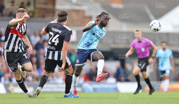 160825 - Grimsby Town v Newport County - Sky Bet League 2 - Cameron Antwi of Newport 