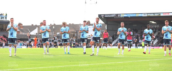 160825 - Grimsby Town v Newport County - Sky Bet League 2 - Team applaud travelling fans at the end of the match