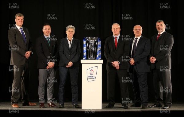 230119 - Guinness 6 Nations Launch at the Hurlingham Club - Women's Head Coaches Shade Munro of Scotland, Adam Griggs of Ireland, Annick Hayraud of France, Simon Middleton of England, Andrea Di Giandomenico of Italy and Rowland Phillips of Wales