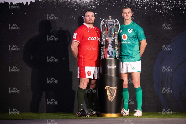 230123 - Guinness 6 Nations Launch at County Hall, London - Wales Captain Ken Owens and Ireland Captain Johnny Sexton at the open photo call with the trophy
