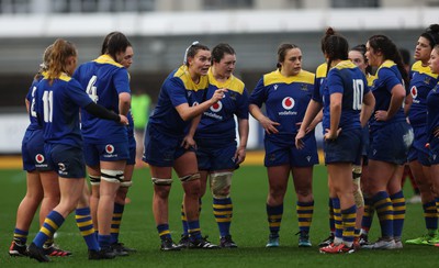 010124 - Gwalia Lightning v Brython Thunder, Celtic Challenge - Bryonie King of Gwalia Lightning speaks to her team