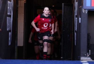 271225 - Gwalia Lightning v Brython Thunder, Celtic Challenge - Jess Rogers of Brython Thunder leads the team out