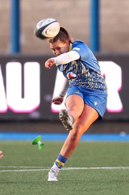 271225 - Gwalia Lightning v Brython Thunder, Celtic Challenge - Carys Hughes of Gwalia Lightning kicks conversion
