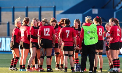 271225 - Gwalia Lightning v Brython Thunder, Celtic Challenge - Brython Thunder huddle up during a break in play