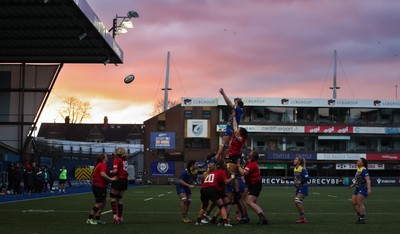 271225 - Gwalia Lightning v Brython Thunder, Celtic Challenge - Gwalia Lightning and Brython Thunder compete for a line out