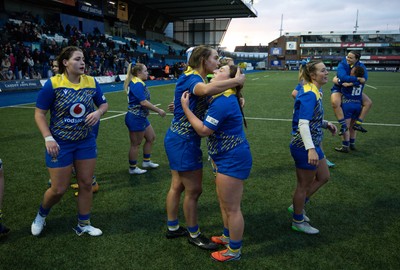 271225 - Gwalia Lightning v Brython Thunder, Celtic Challenge - Gwalia Lightning players at the end of the match
