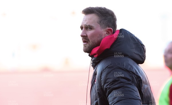 271225 - Gwalia Lightning v Brython Thunder, Celtic Challenge - Brython Thunder head coach Ashley Beck