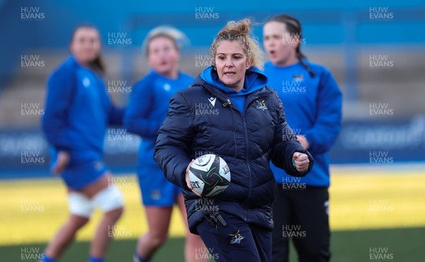 271225 - Gwalia Lightning v Brython Thunder, Celtic Challenge - Gwalia Lightning head coach Catrina Nicholas-McLaughlin
