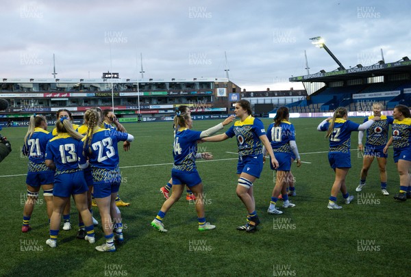 271225 - Gwalia Lightning v Brython Thunder, Celtic Challenge - Gwalia Lightning players at the end of the match