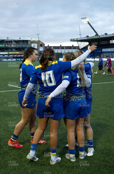 271225 - Gwalia Lightning v Brython Thunder, Celtic Challenge - Gwalia Lightning players at the end of the match