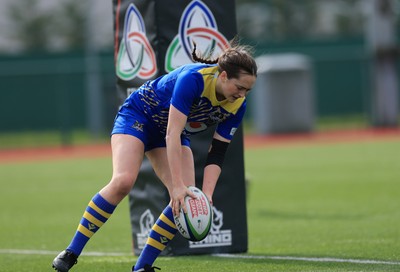 080325  Gwalia Lightning v Clovers, Celtic Challenge - Caitlin Lewis of Gwalia Lightning races away to score try