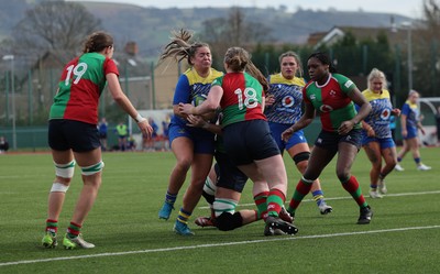 080325  Gwalia Lightning v Clovers, Celtic Challenge - Freya Bell of Gwalia Lightning powers over to score try