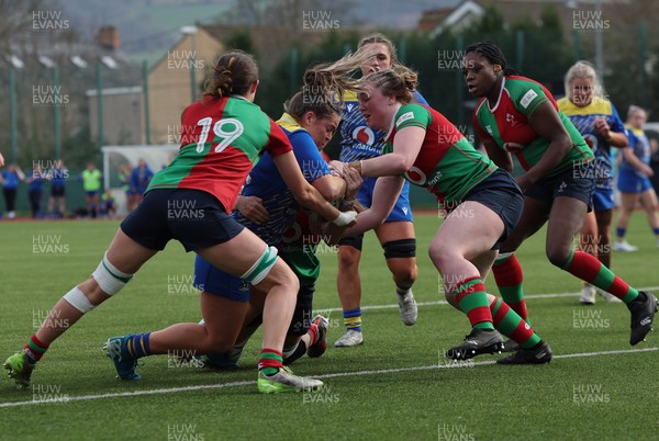 080325  Gwalia Lightning v Clovers, Celtic Challenge - Freya Bell of Gwalia Lightning powers over to score try