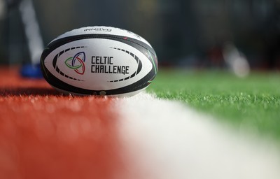 140226 - Gwalia Lightning v Clovers, Celtic Challenge - Celtic Challenge match balls pitch side