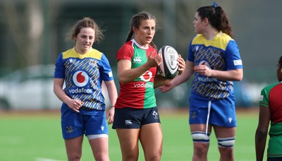 140226 - Gwalia Lightning v Clovers, Celtic Challenge - Emily Lane of Clovers