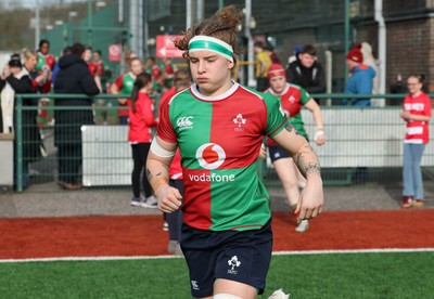 140226 - Gwalia Lightning v Clovers, Celtic Challenge - Clovers run out at the start of the match