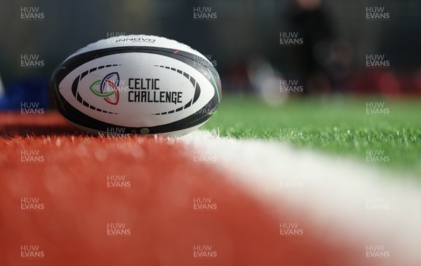 140226 - Gwalia Lightning v Clovers, Celtic Challenge - Celtic Challenge match balls pitch side