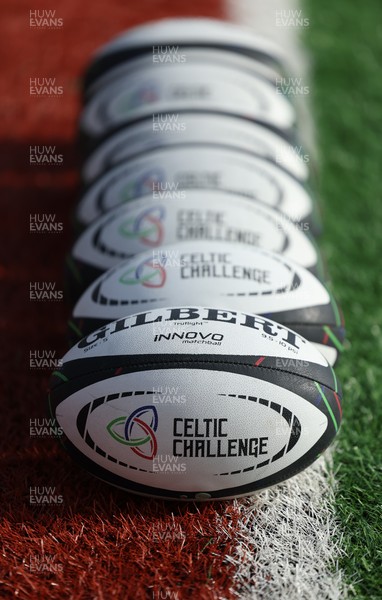 140226 - Gwalia Lightning v Clovers, Celtic Challenge - Celtic Challenge match balls pitch side