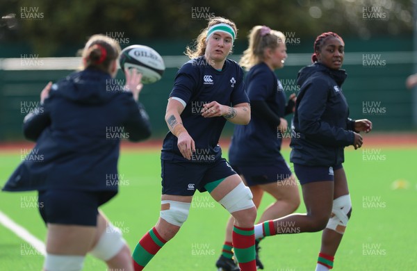 140226 - Gwalia Lightning v Clovers, Celtic Challenge - Clovers players during warm up
