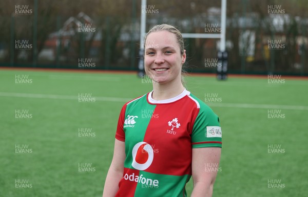 140226 - Gwalia Lightning v Clovers, Celtic Challenge - Player of the Match Alana McInerney of Clovers