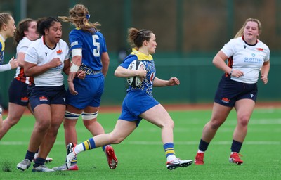 170126 - Gwalia Lightning v Edinburgh Rugby, Celtic Challenge - Jenny Hesketh of Gwalia Lightning