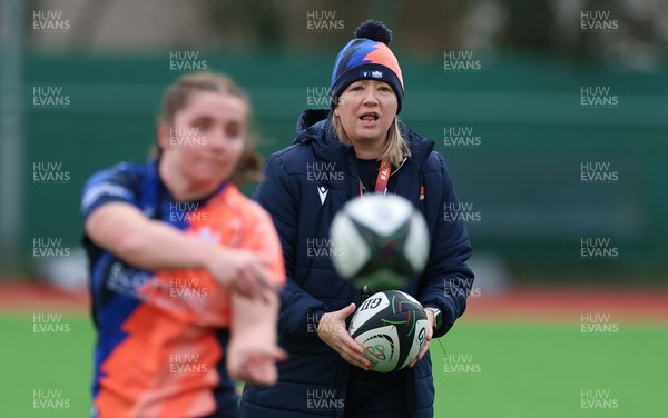 170126 - Gwalia Lightning v Edinburgh Rugby, Celtic Challenge - Edinburgh head coach Claire Cruikshank
