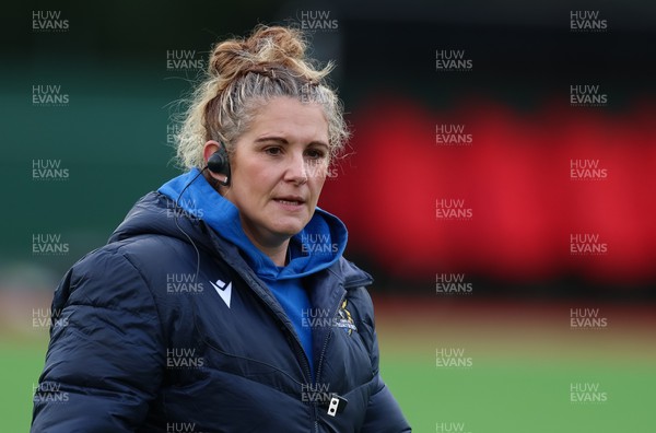 170126 - Gwalia Lightning v Edinburgh Rugby, Celtic Challenge - Gwalia Lightning head coach Catrina Nicholas-McLaughlin