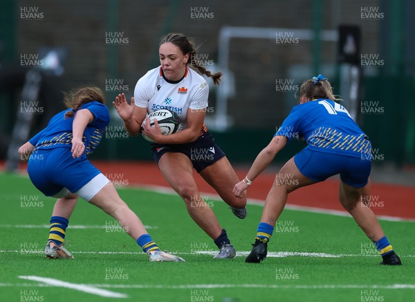 170126 - Gwalia Lightning v Edinburgh Rugby, Celtic Challenge - Hannah Walker of Edinburgh Rugby takes on Lily Hawkins of Gwalia Lightning and Courtney Greenway of Gwalia Lightning