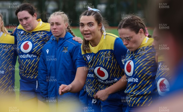 170126 - Gwalia Lightning v Edinburgh Rugby, Celtic Challenge - Bryonie King of Gwalia Lightning speaks to the players at the end of the match
