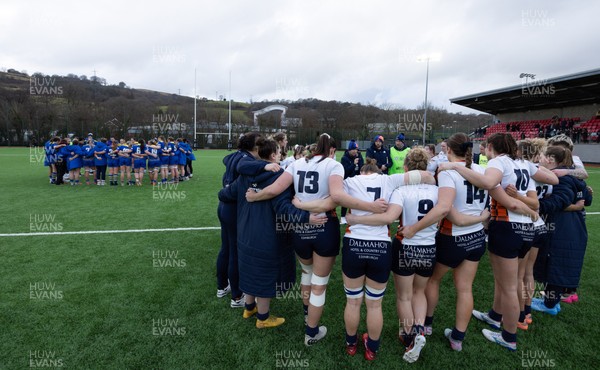 170126 - Gwalia Lightning v Edinburgh Rugby, Celtic Challenge - The teams huddle up at the end of the match