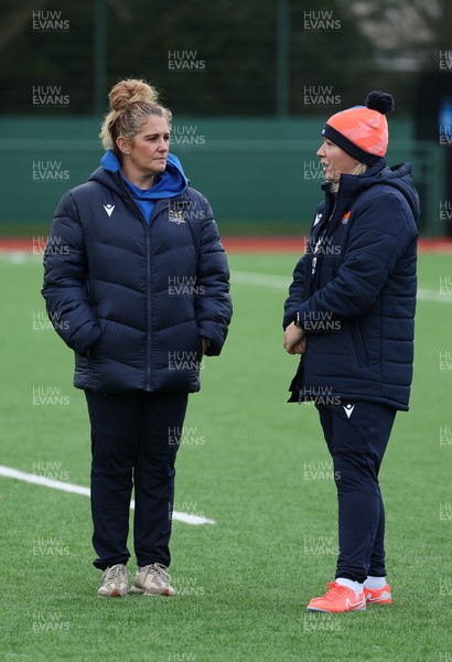 170126 - Gwalia Lightning v Edinburgh Rugby, Celtic Challenge - Gwalia Lightning head coach Catrina Nicholas-McLaughlin and Edinburgh head coach Claire Cruikshank