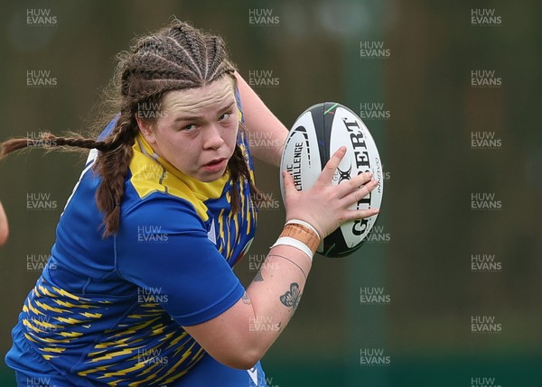 170126 - Gwalia Lightning v Edinburgh Rugby, Celtic Challenge - Maisie Davies of Gwalia Lightning