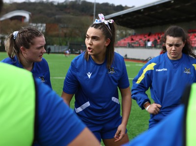 210226 - Gwalia Lightning v Glasgow - Celtic Challenge - Bryonie King team talk