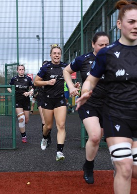 210226 - Gwalia Lightning v Glasgow - Celtic Challenge - Glasgow run out