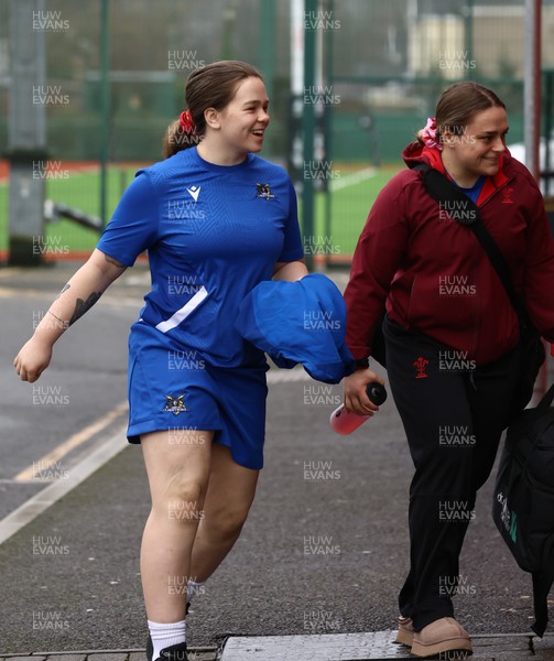 210226 - Gwalia Lightning v Glasgow - Celtic Challenge - Gwalia arrival