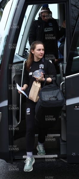 210226 - Gwalia Lightning v Glasgow - Celtic Challenge - Glasgow arrivals