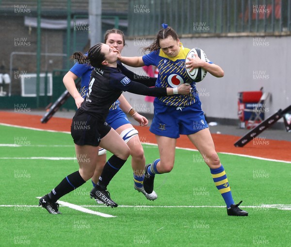 210226 - Gwalia Lightning v Glasgow - Celtic Challenge - Nikita Prothero handing off Rebekah Douglas