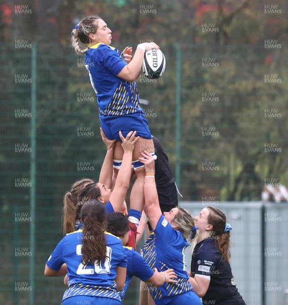 210226 - Gwalia Lightning v Glasgow - Celtic Challenge - Gwalia Line out